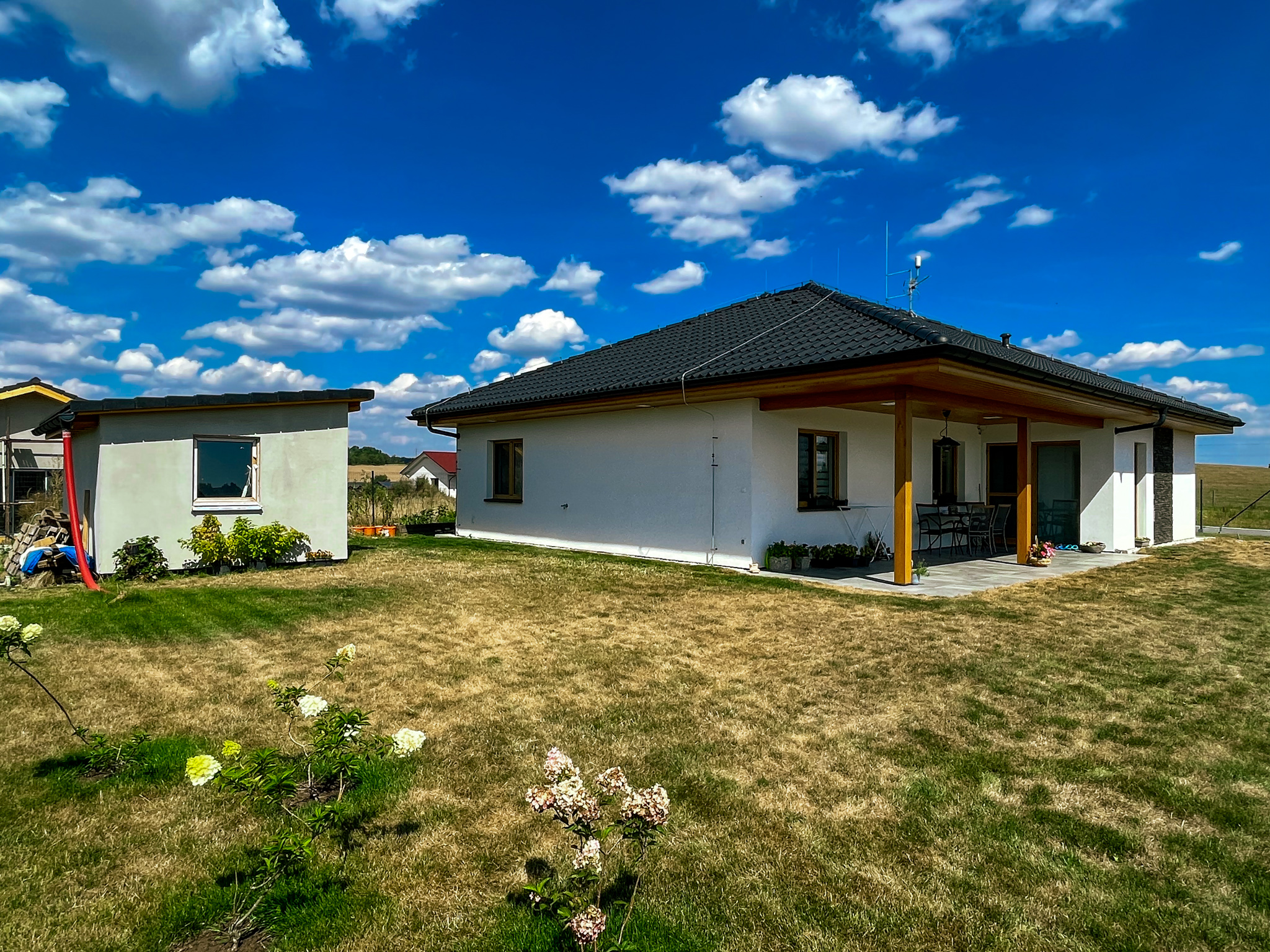 Rodinný dům v Sedlečku - fotografie 4