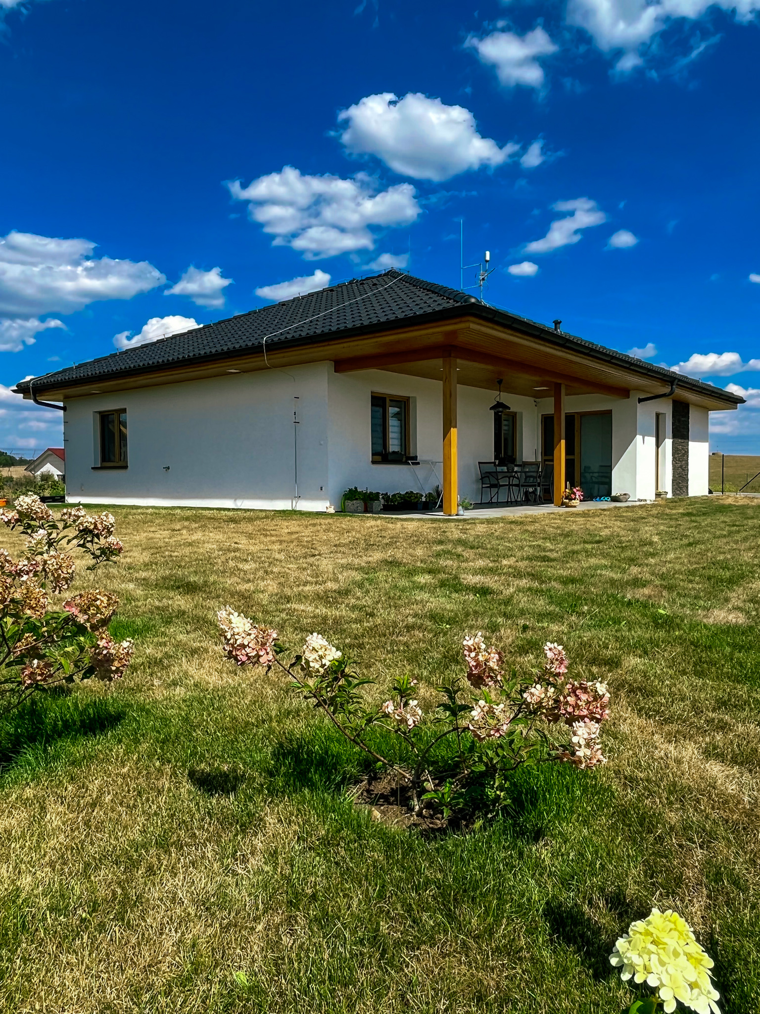 Rodinný dům v Sedlečku - fotografie 5