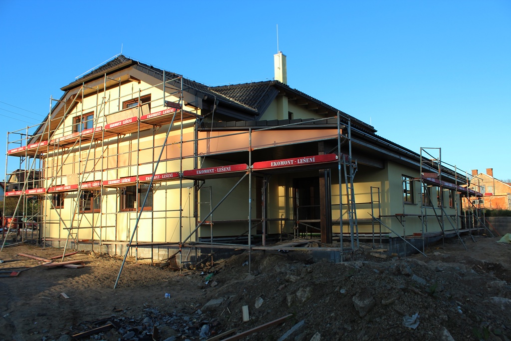 Rodinný dům v Kunicích - fotografie 2