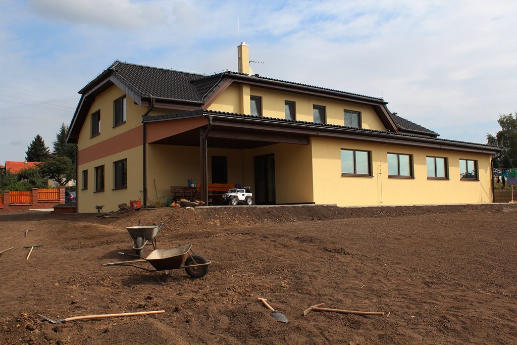 Rodinný dům v Kunicích - fotografie 7